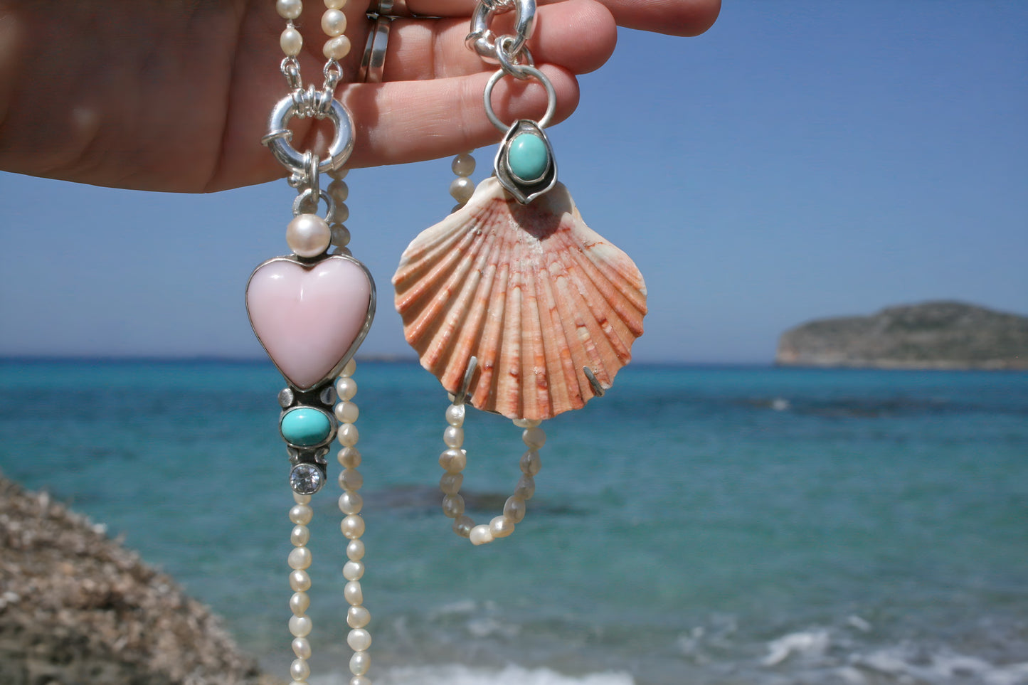 Shell pendant (Silver and Turquoise)