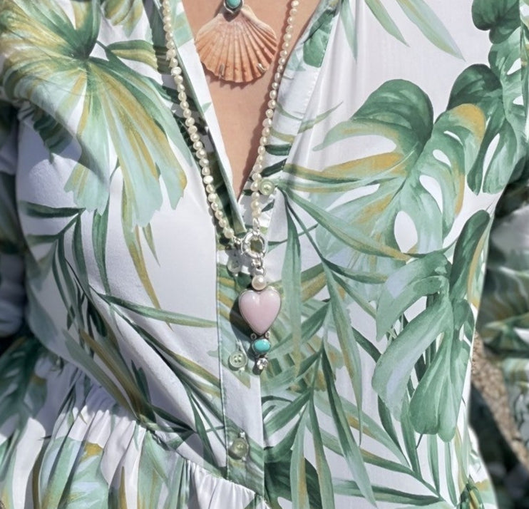 Pendant with a heart made of Peruvian opal