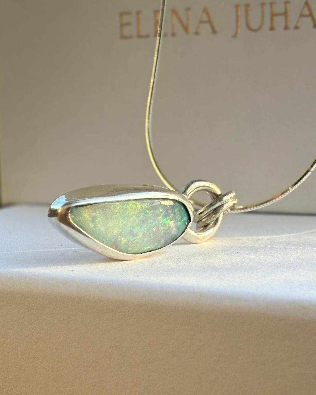 Unicorn boulder opal - 20in chain