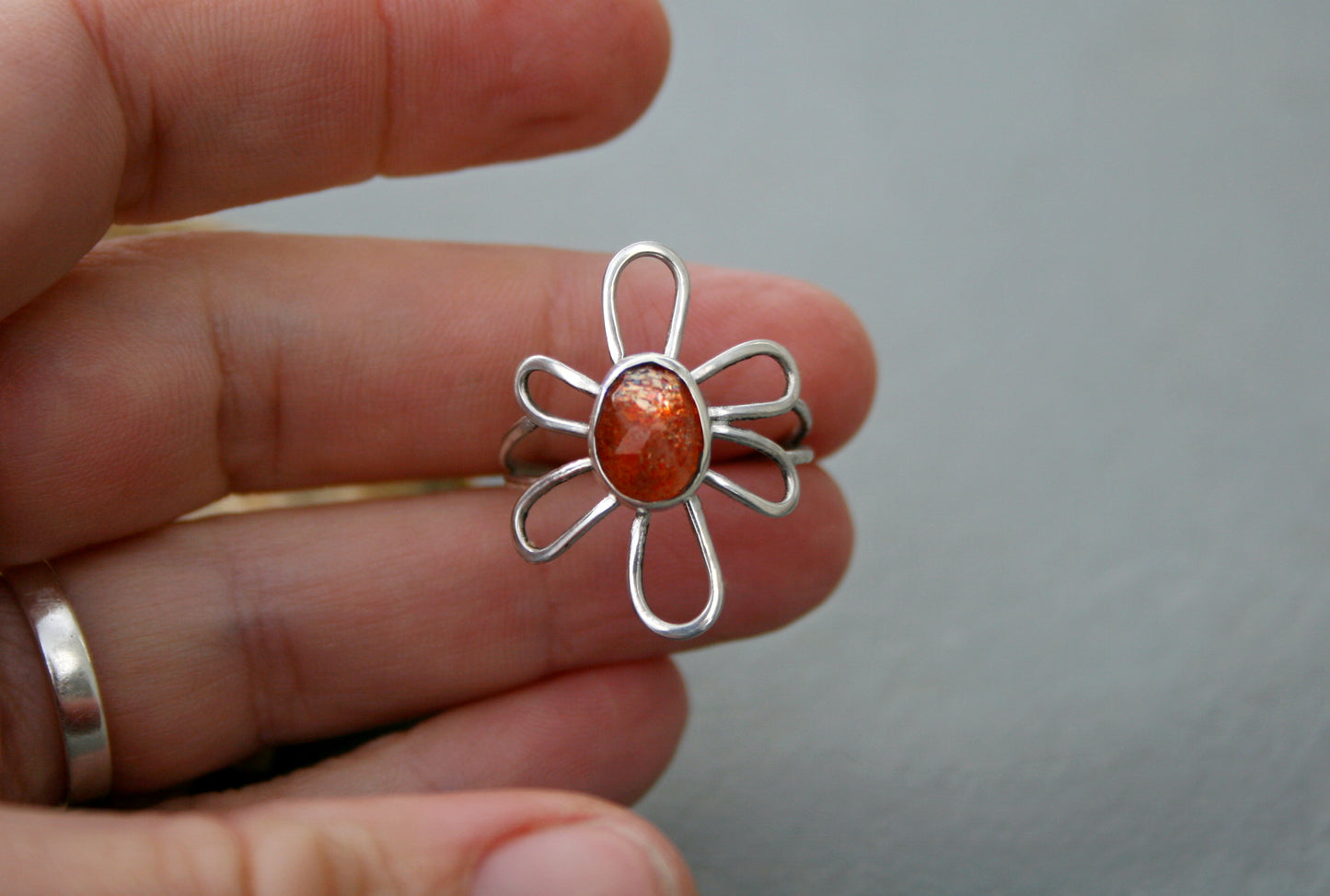 Daisy silver ring (sunstone, size 9 1/2)