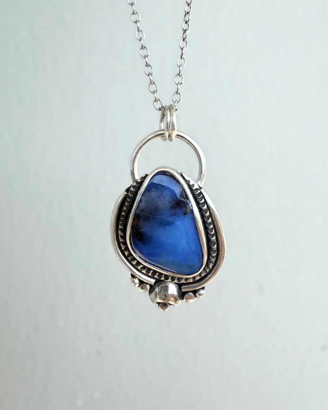 Boulder opal - deep blue ocean