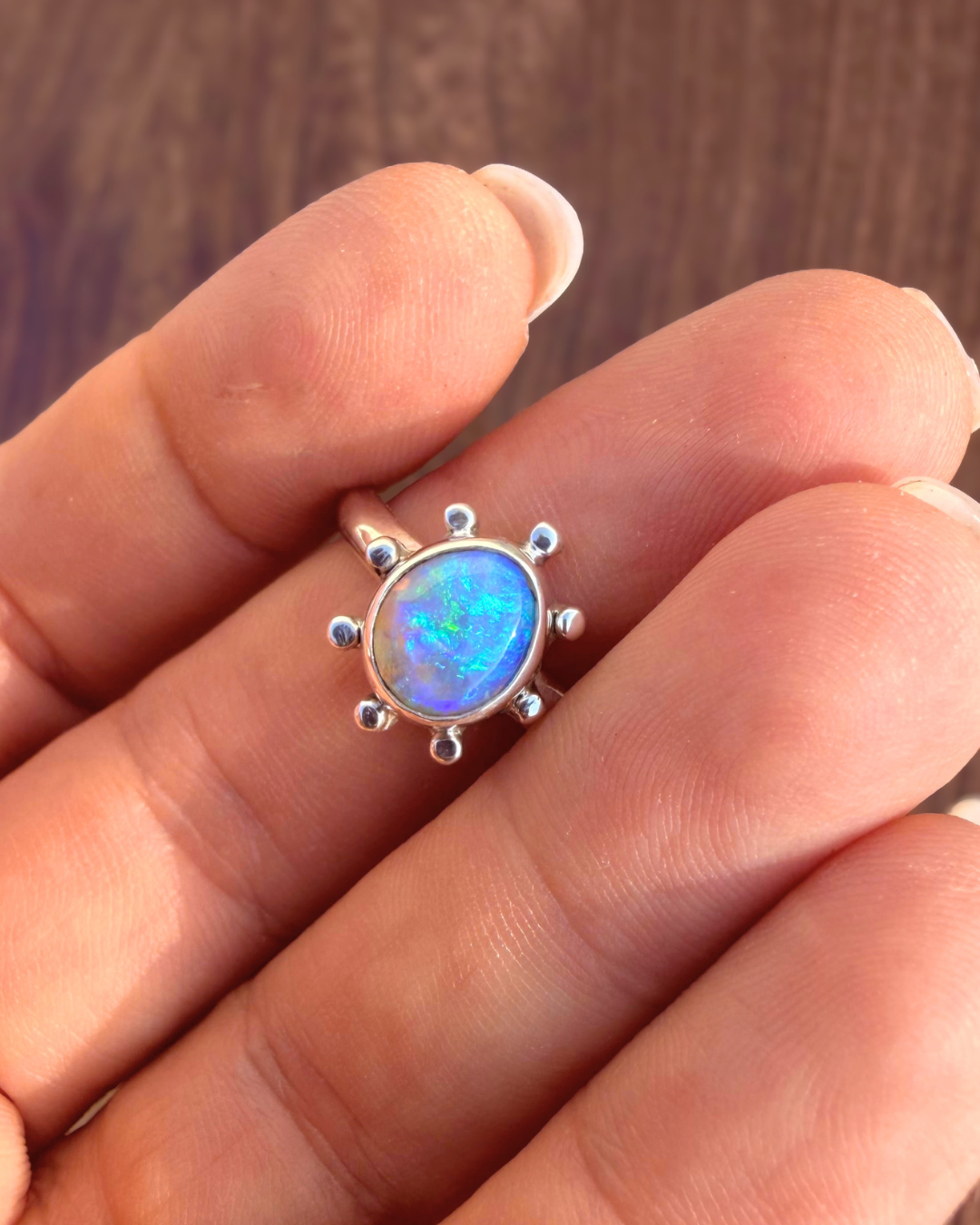 Natural Lightning Ridge opal ring - size 53