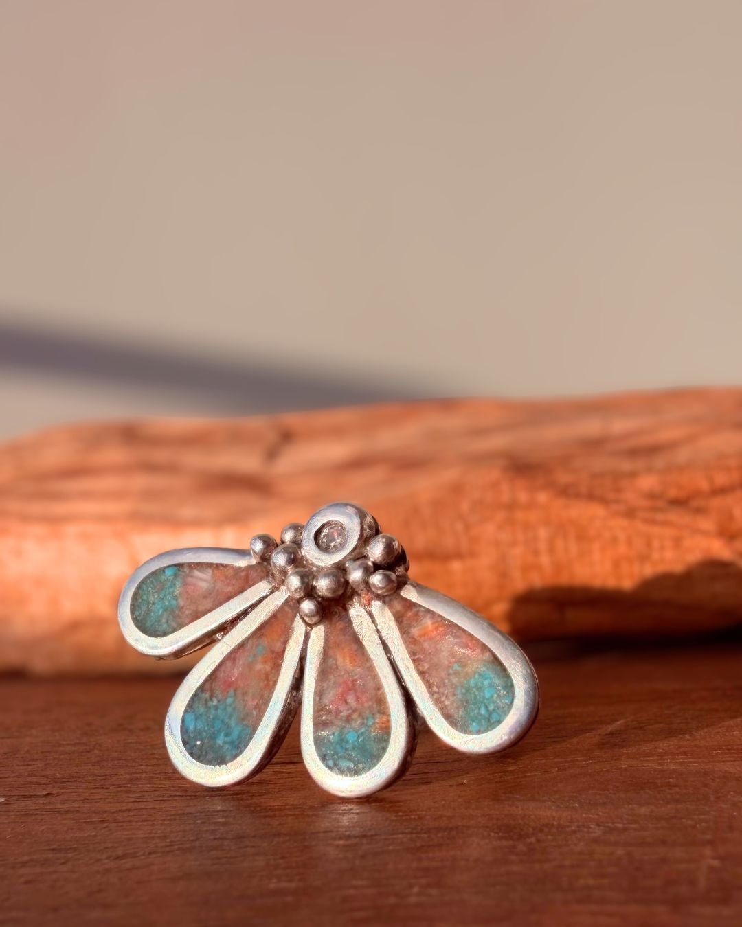 Whimsical floral ring - size 8,5 (58)