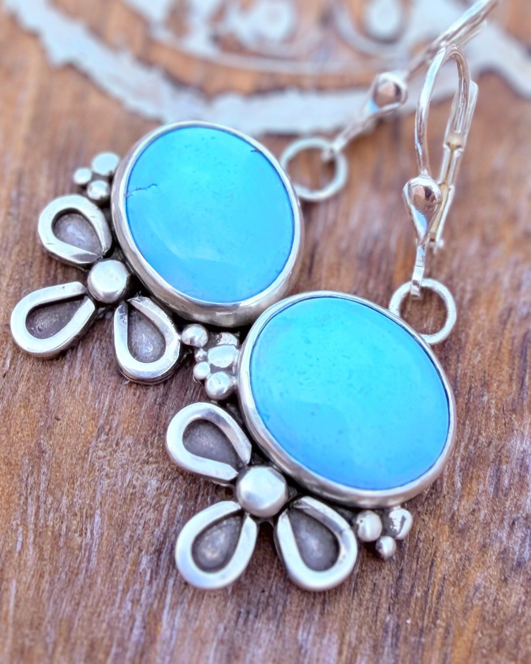 Floral earrings - Golden Hills