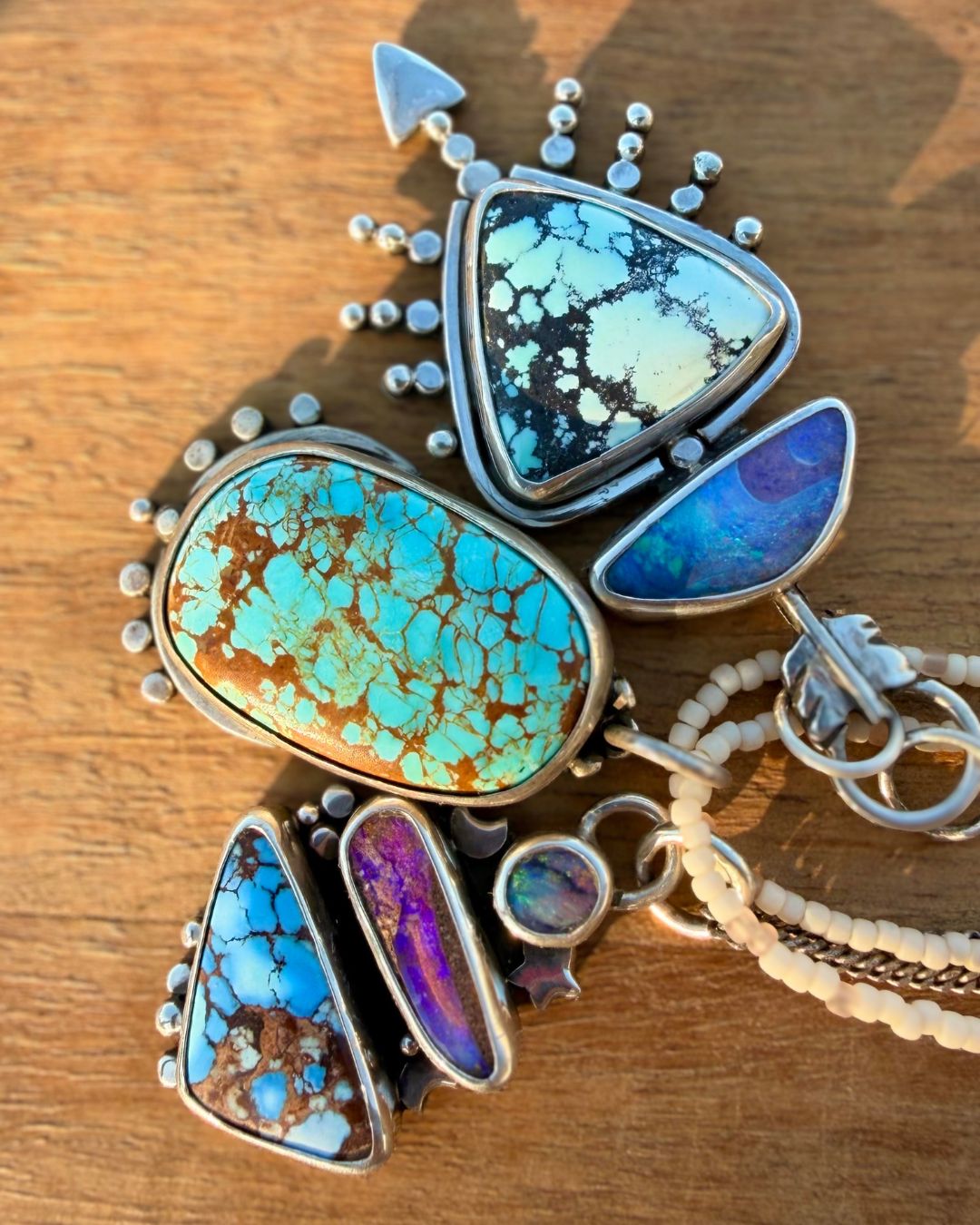 Arrow pendant
