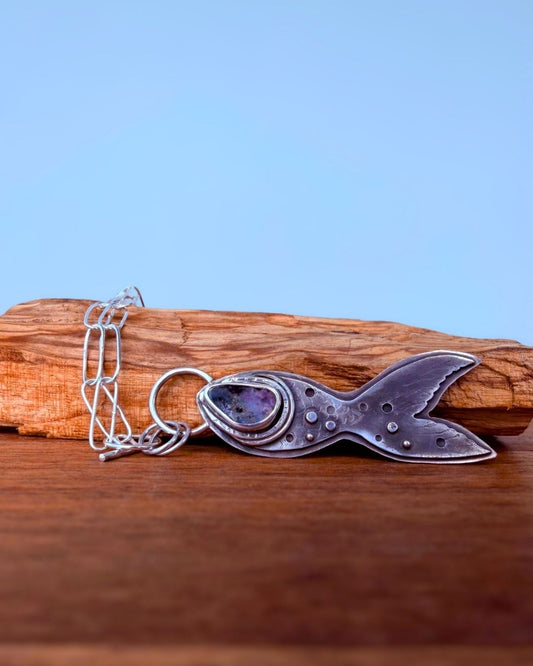 Fish pendant necklace
