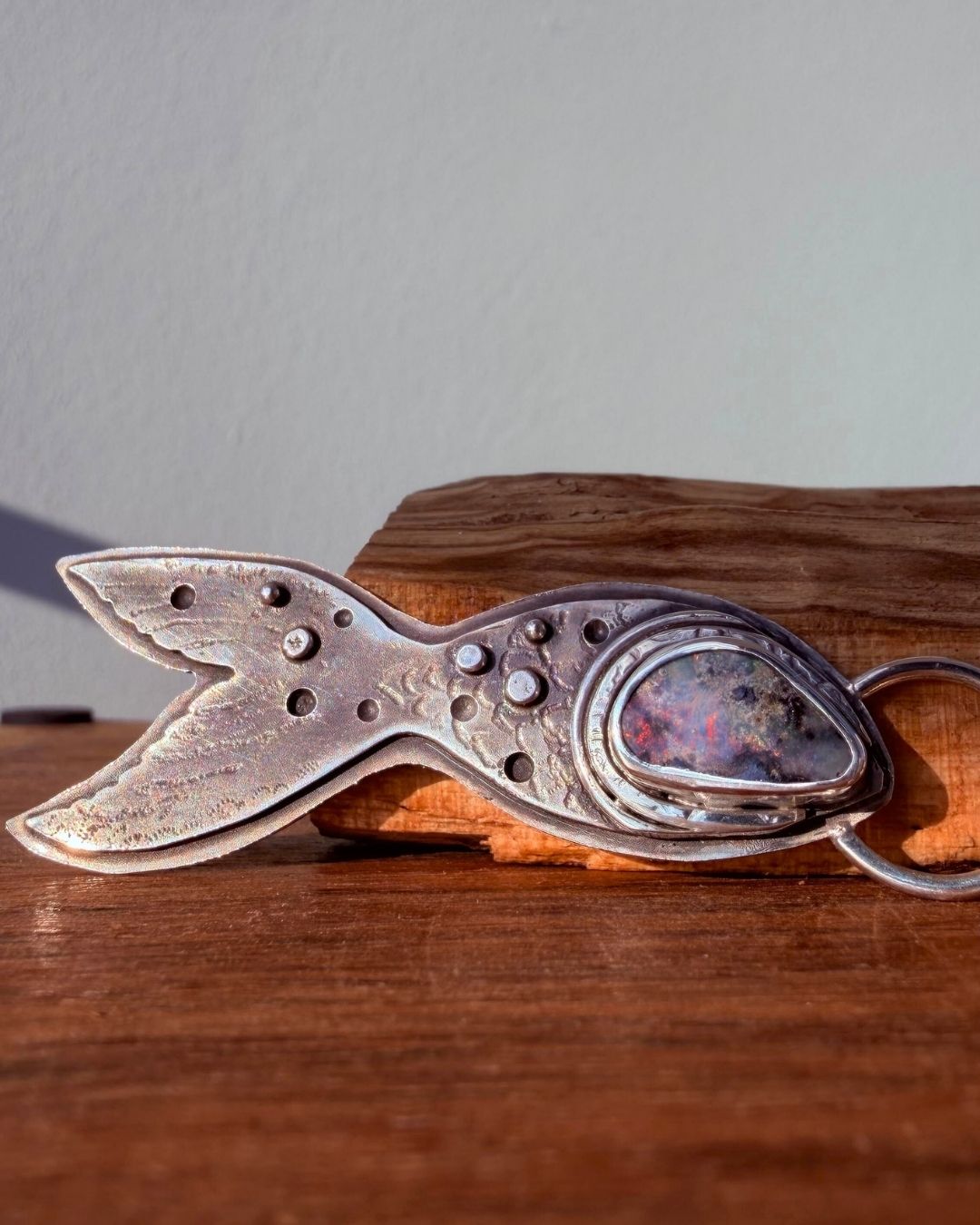 Fish pendant necklace